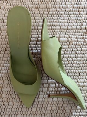 Pointy toe Gia Borghini x Pernille Teisbaek perni 85 green leather mules